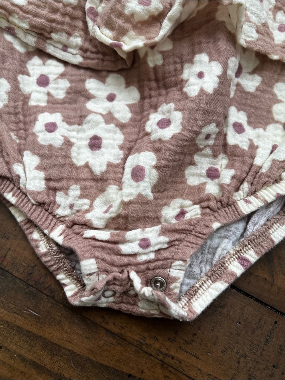 Long-Sleeve Floral Ruffle Baby Bodysuit - Picture 4 of 4
